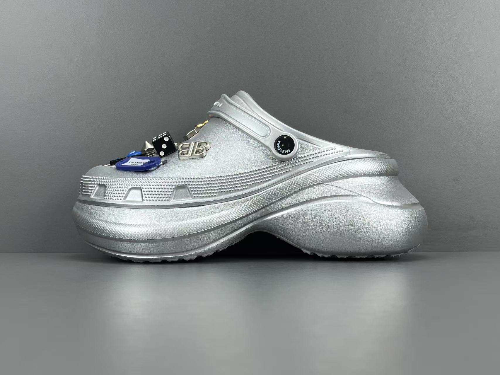 Crocs x Balenciaga