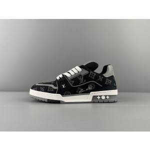 Lv Trainer