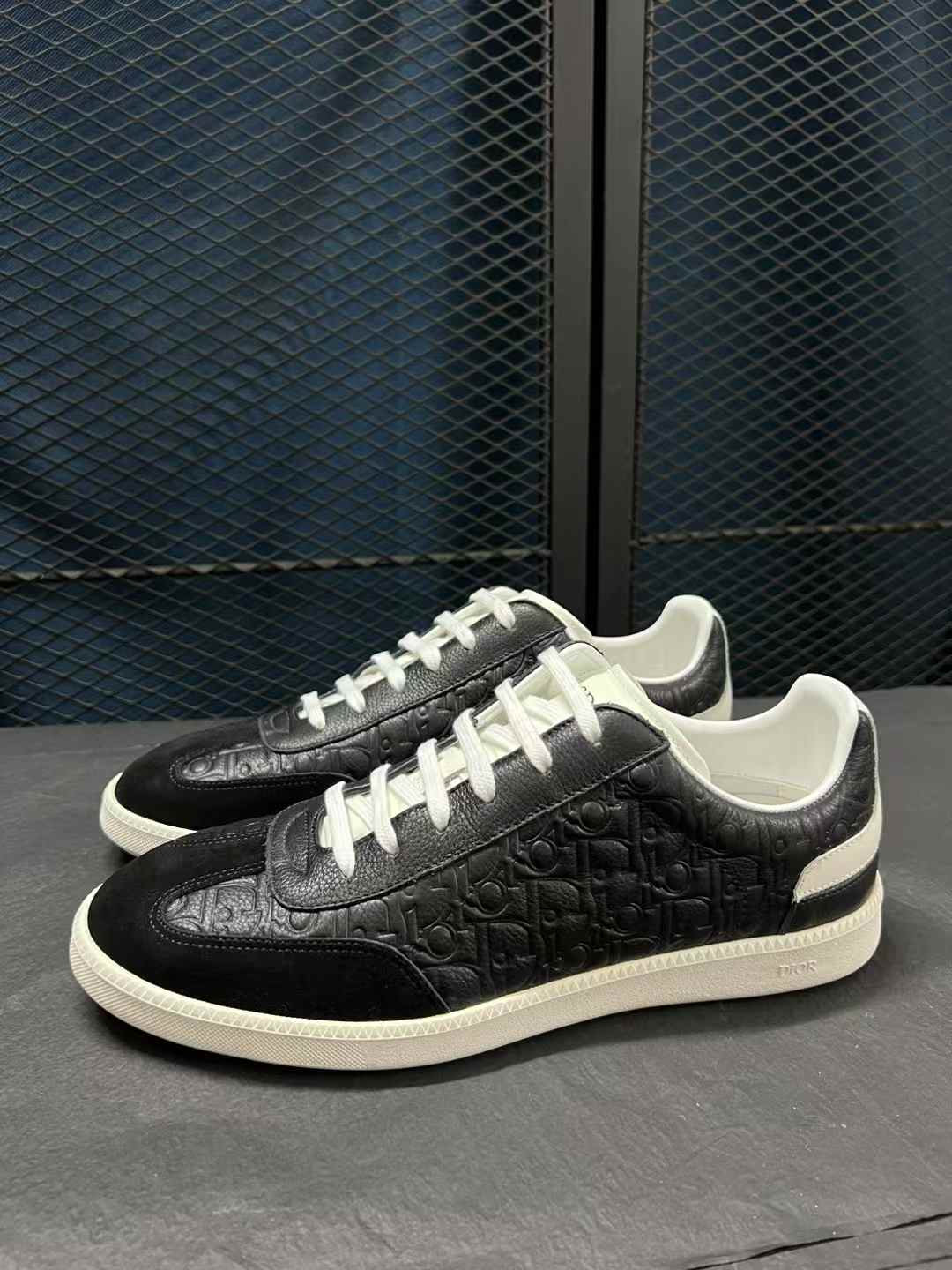 Dior B27