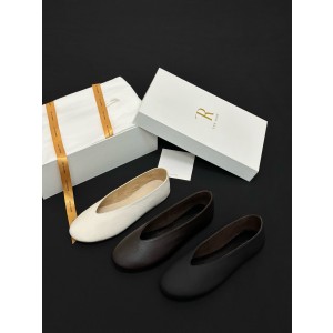 THE ROW Shose